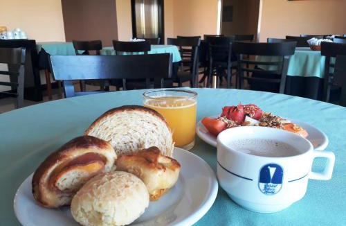 Lins Hotel | Cristal Palace Inn
