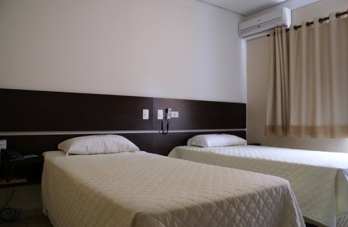 Lins Hotel | Cristal Palace Inn