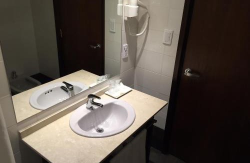 Centro Hotel | Crystal Tower