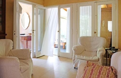 Carilo House | Cul de Sac