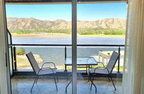 Villa Parque Siquiman Apartment | Departamento frente a lago Carlos Paz - Villa Siquiman - Complejo Veneto Village