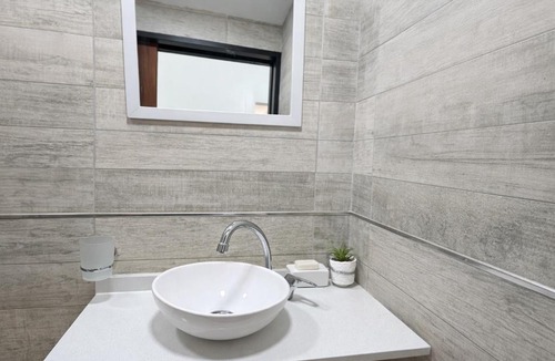 Florida Apartment | Departamento acogedor en Vicente López, Ideal River Plate ,Tecnópolis ,100 metros del tren