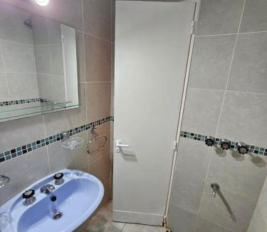 Monte Hermoso Apartment | Departamento en Monte Hermoso a 1 cuadra del Mar