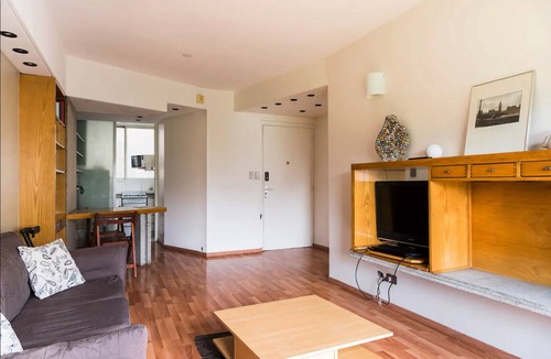 Buenos Aires Central Business District Apartment | Departamento Plaza Libertad