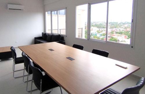 Fernando De La Mora Apartment | Departamento Monoambiente con piscina y vista en terraza