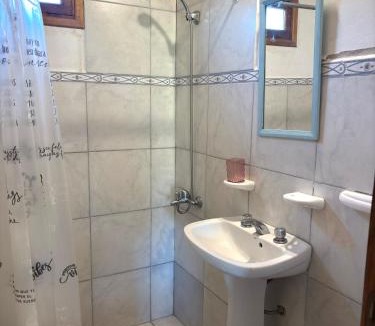 Cholila Apartment | Departamento Río Blanco - muy cerca del Lago Lezana