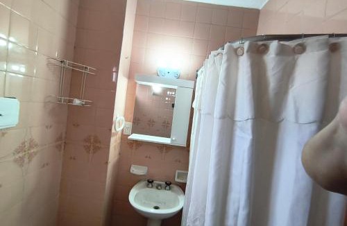San Bernardo del Tuyu Apartment | Depto Céntrico, 2 Ambientes, Cochera, Internet, 300 mts de playa