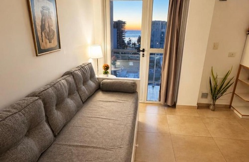 Puerto Madryn Apartment | Depto Céntrico - Balcón Panorámico - Vistas frontales al mar - Parking