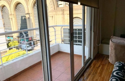 Abasto Apartment | Depto cómodo, amplio y luminoso a metros del Abasto Shopping, con AC y wifi.