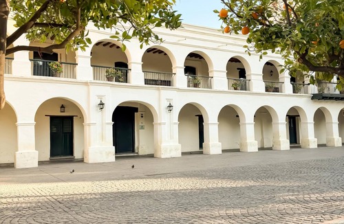 San Luis Apartment | Depto. para 3 frente a Plaza 9 de Julio de Salta