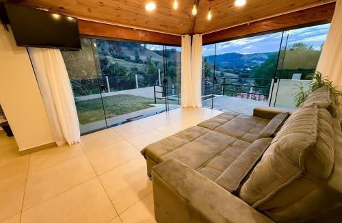 Monte Alegre do Sul House | Descanse em meio a natureza com muito charme