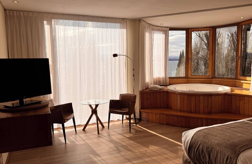 San Carlos de Bariloche Hotel | Design Suites Bariloche