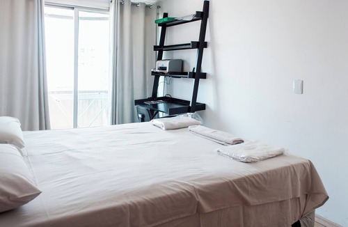 Liberdade Apartment | Diamond Apartment near Liberdade Street Fair, SP