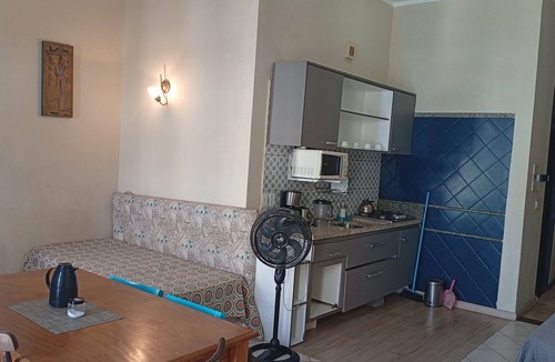 Comercio Apartment | Direita S.Antonio -Comfort quarter and hall, view centro historico.