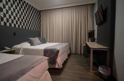 Sorriso Hotel | Discover Peaceful Comfort in Sorriso | Free Parking, Breakfast + Pool Access