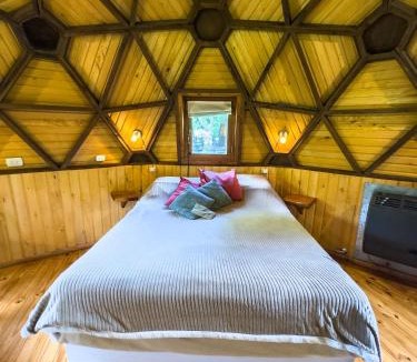 Lago Puelo Cabin | Domos Puelo