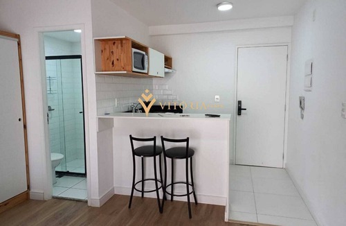 Vila Buarque Apartment | Downtown Budget Refuge