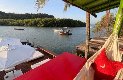 Caraiva House | Downtown House in Caraiva on the riverfront with direct access