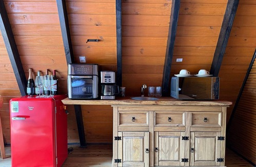 Domingos Martins Ski Chalet | Dream Cabin on the banks of the Jucu River
