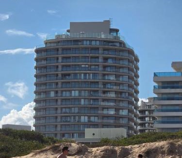 Aidy Grill Apartment | Edificio Manglar Brava