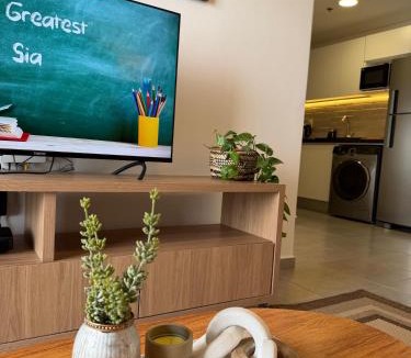 Encarnacion Apartment | Edificio Paraná Playa Costanera, Apartamento de 1 Habitación, vista frontal al Rio con parking y Amenities!
