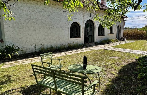 La Cumbre Ski Chalet | El Tomillo - Private House for 12 with Pool, Wine Cellar & Fire Pit – La Cumbre