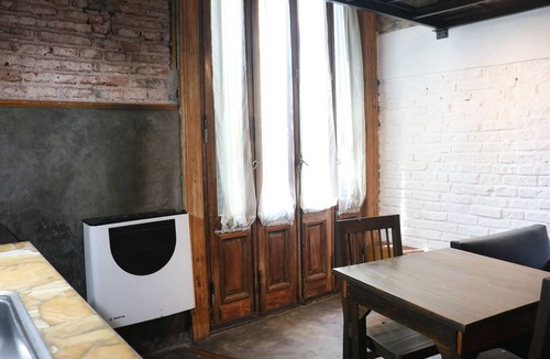 San Cristobal Bed & Breakfast | Elefante Rosa Hostel