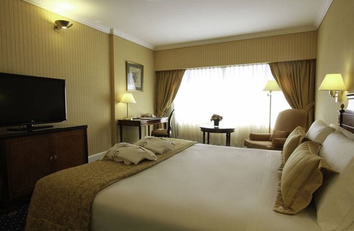 Retiro Hotel | Emperador Hotel Buenos Aires