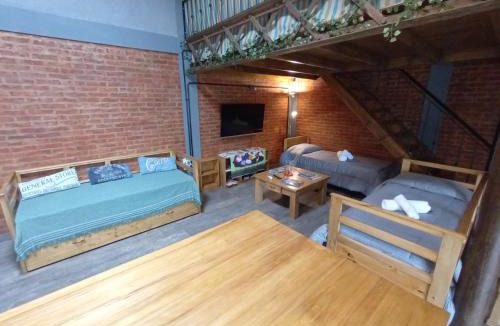 Luis Guillon Apartment | Escala Ezeiza Loft Integral - Simple - Confortable