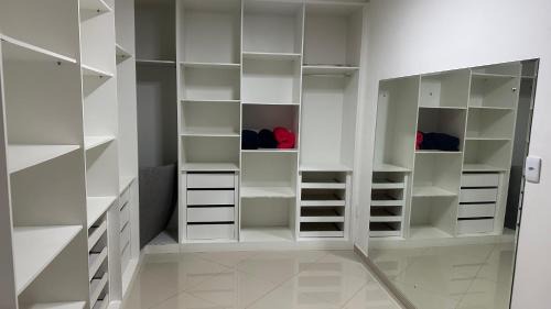 Brumado House | Espaço das esmeraldas-suite master
