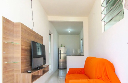 Vera Cruz House | Espaço de Lazer: Casa com Piscina e Churrasqueira