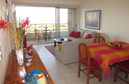 San Rafael Apartment | Espectacular vista al mar! Breathtaking view of the ocean! (parada 10 - brava)