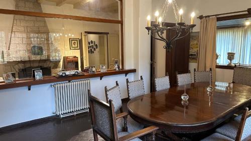 Balcarce Hotel | Estancia El Casco De Juan Manuel Fangio