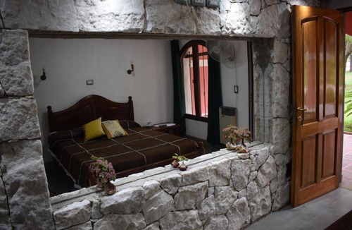 Dr. Enrique Zarate Hotel | Estancia Santa Leocadia