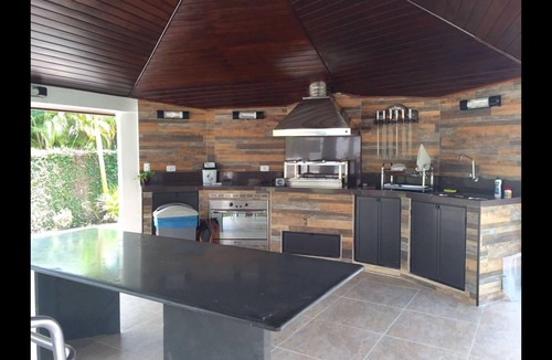 Jardim Acapulco Condo | Excellent single-storey house 05 suites - Jardim Acapulco I
