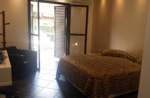 Jardim Acapulco Condo | Excellent single-storey house 05 suites - Jardim Acapulco I