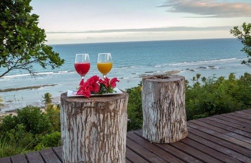 Arraial d'Ajuda House | Exclusive house in Arraial d'Ajuda: 7 suites, ocean view and beach access.