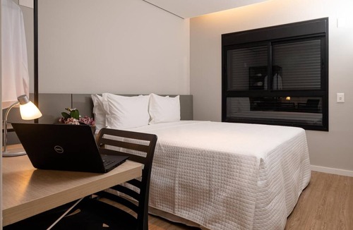 Sao Paulo Hotel | Experience Comfort in São Paulo's Urban Escape for Solo Travelers
