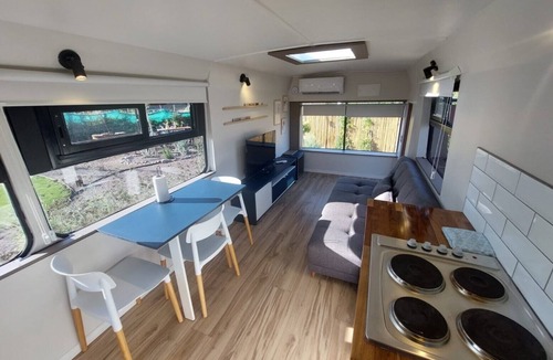 Vistalba Apartment | Experience Unique Bus Homes at Bondilodge - Your Perfect Getaway!