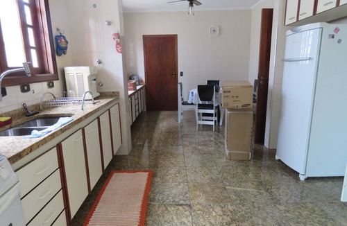 Guaruja Villa | Family-friendly house, 500 meters from Pernambuco Beach