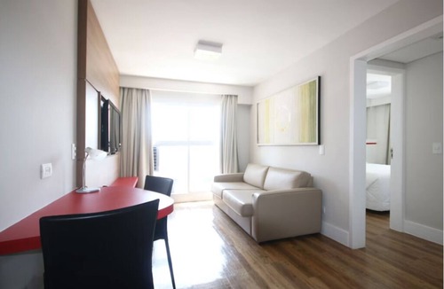 Sao Paulo Hotel | Family Stay With Pool, Gym Onsite | 0.7mi to Paulista Avenue