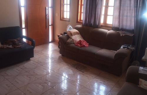 Santa Rita do Passa Quatro House | Farm in tourist municipality with 700 square meters of land