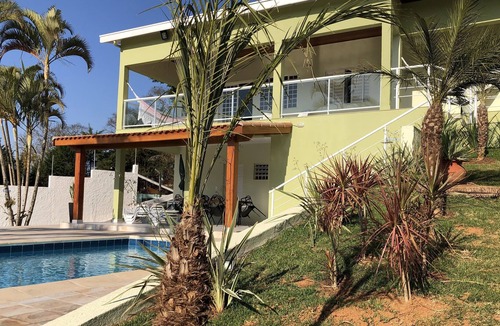 Igarata House | Farm in Closed Condominium and Foot in the water of the dam of Igaratá!