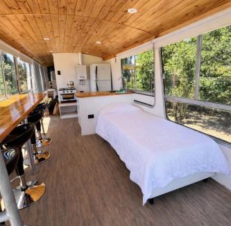 Cuadro Nacional Villa | Finca Los Racimos - The Wine Bus