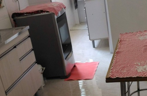 Pompeia Apartment | fit at Gonzaga av beach next Pao de Acucar