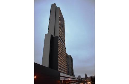 Osasco Apartment | Flat Aconchego, próximo ao centro de Osasco, ar condicionado, academia, piscina, wifi e varanda