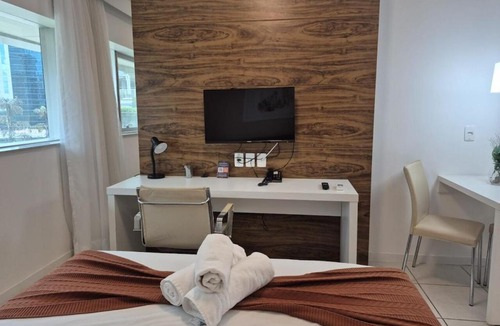 Setor Hoteleiro Norte Hotel | Flat bem localizado SHN | Garagem inclusa + wifi