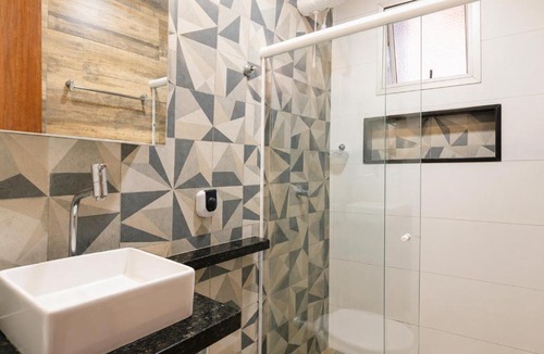 Itapua Apartment | FLAT Beverly Hills 401A