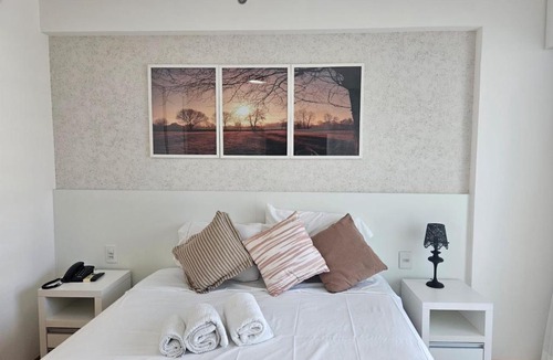 Setor Comercial Sul Hotel | Flat Confortável para Família ou a Trabalho, ao lado dos Ministérios e ESPLANADA, grande, completo, academia e no centro da cidade, em Saint Moritz Brasília Hotel