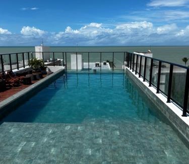 Jardim Oceania Apartment | Flat em frente à praia do Bessa edifício com piscina